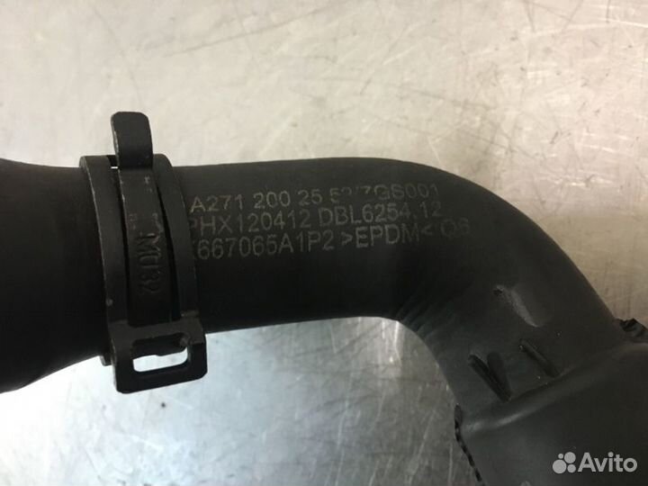 Патрубок Mercedes C-Class W204 M271 1.8TI 2010