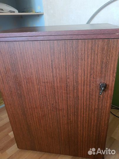 Швейная машинка чайка 143