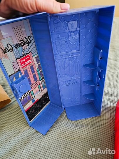 Домик чемоданчик lol