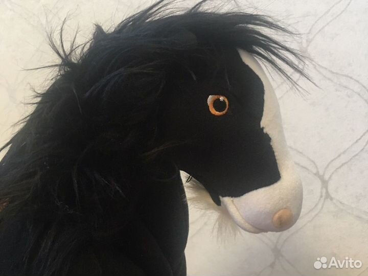 Конь Ангус оригинал Дисней