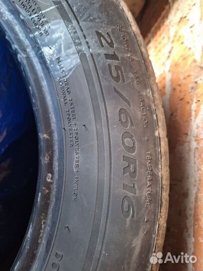 Laufenn S Fit EQ 215/60 R16