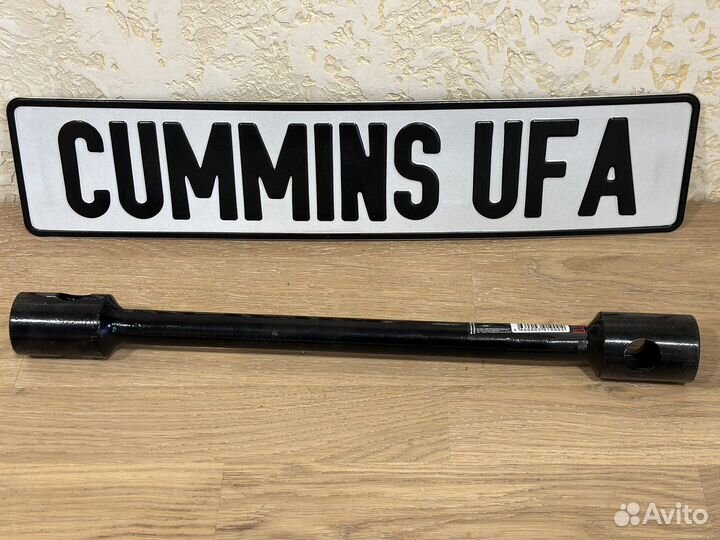 Ключ баллонный № 32х33 мощный