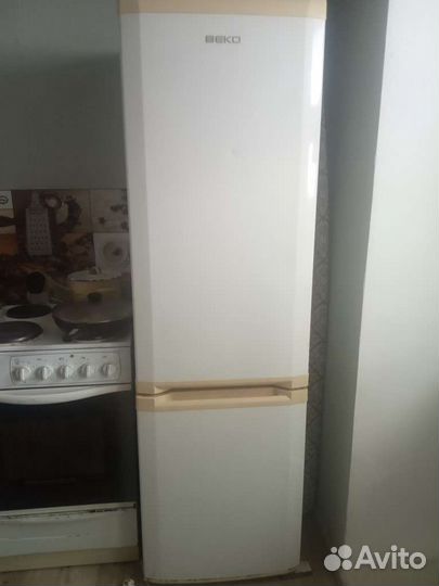 Холодильник на запчасти