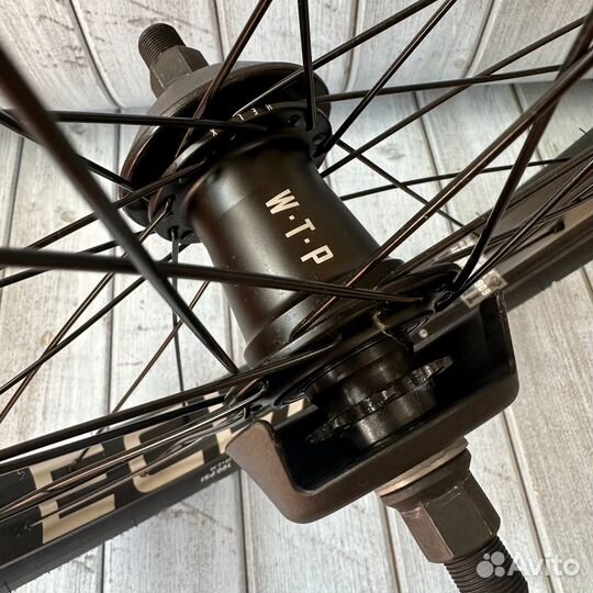 Вилсет wethepeople helix freecoaster, Обода éclat