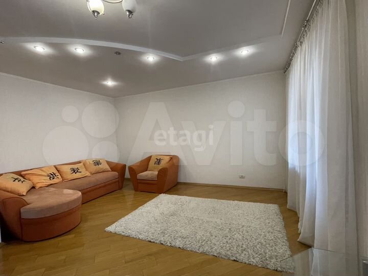 2-к. квартира, 68 м², 1/6 эт.