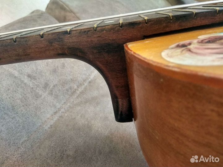 Гитара семиструнная