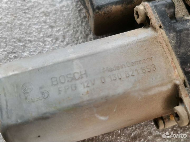 Электростеклоподъемник Митсубиси Каризма