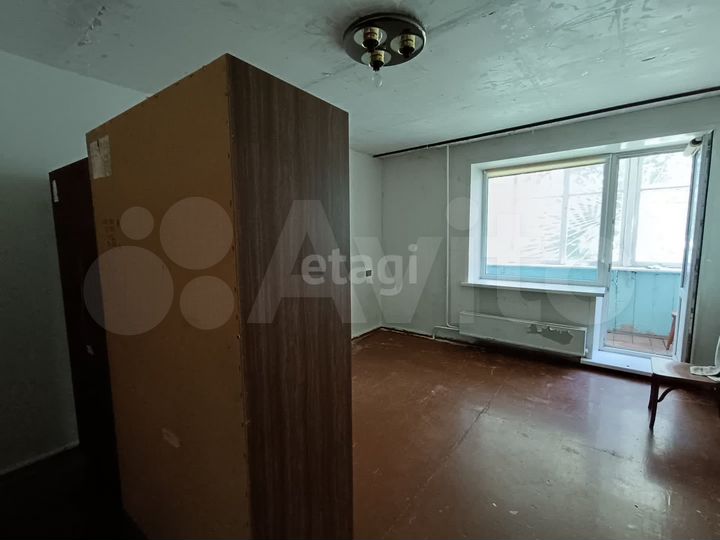 4-к. квартира, 78 м², 1/5 эт.