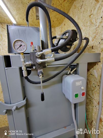 Пресс для Макулатуры.Пэт. Пленка. Картон. Пластик