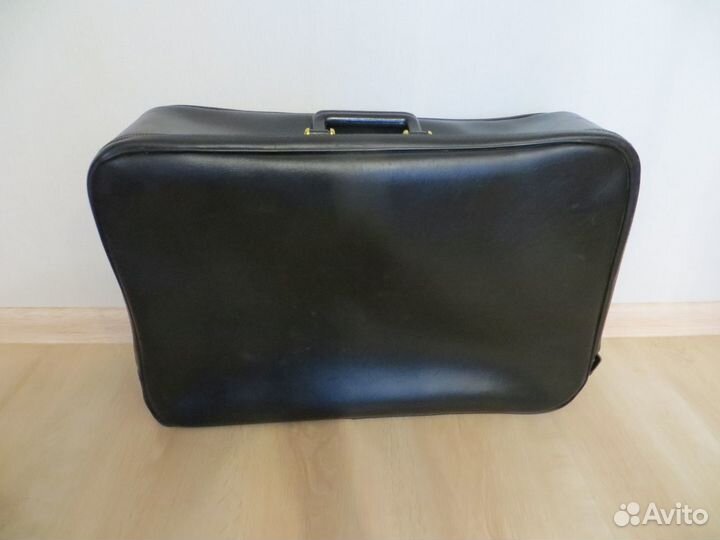 Чемоданы времен СССР