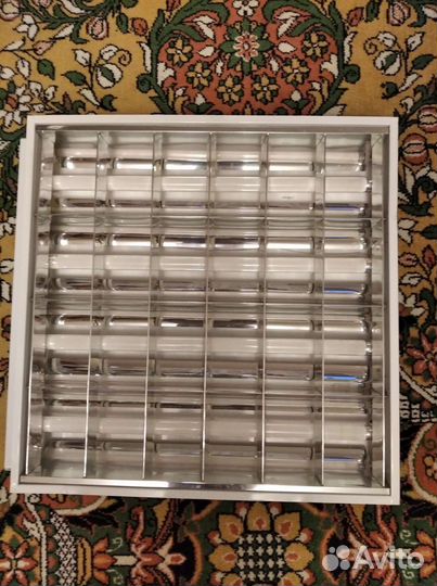 Светильник потолочный