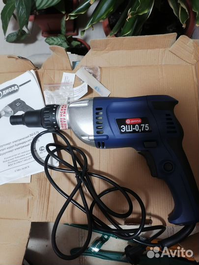 Шуруповерт