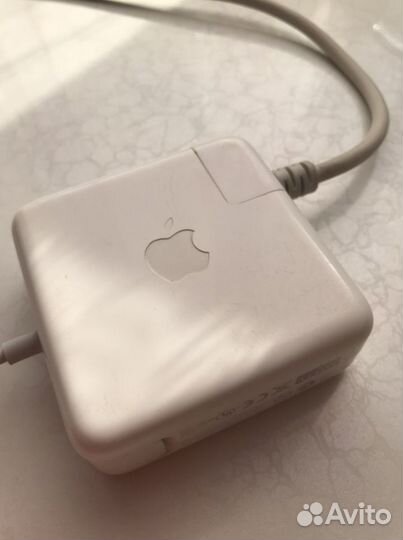 Зарядка для macbook оригинал