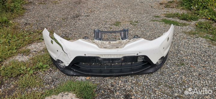 Бампер передний Nissan Qashqai j11 под ремонт