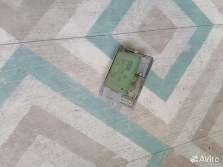 Резистор печки Chery Bonus A13