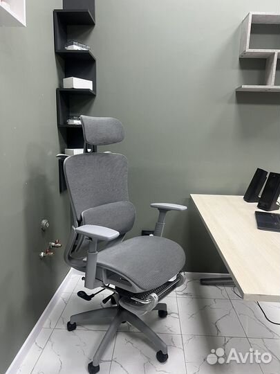 Ортоопедическое компъютерное кресло