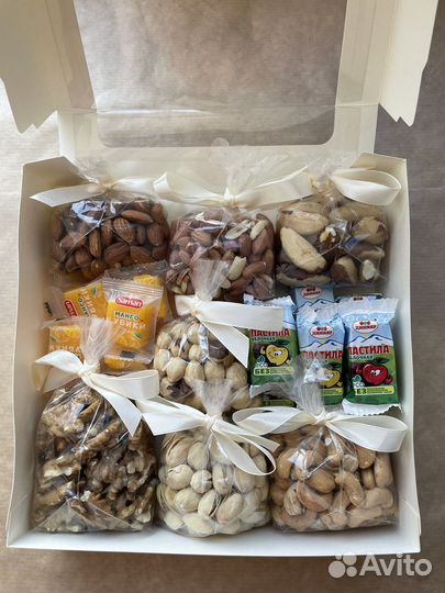 Ореховый подарочный набор Съедобные букеты