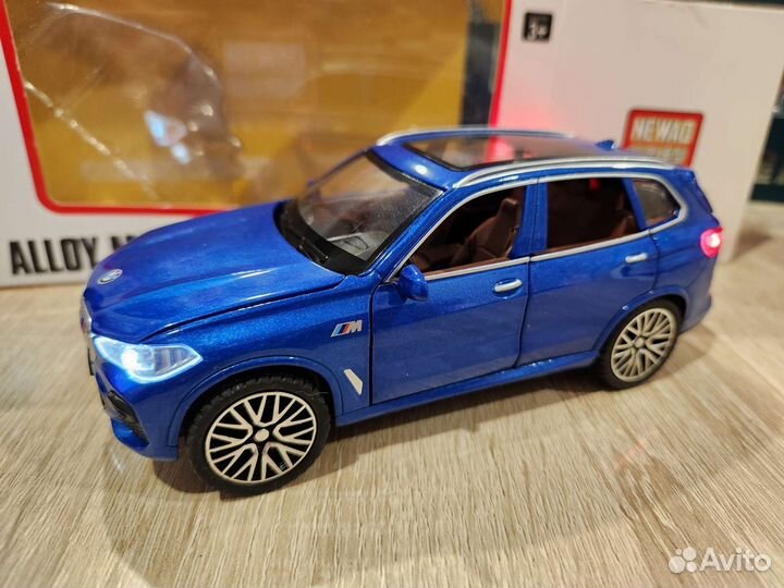 Металлические машинки Новые ассортимент