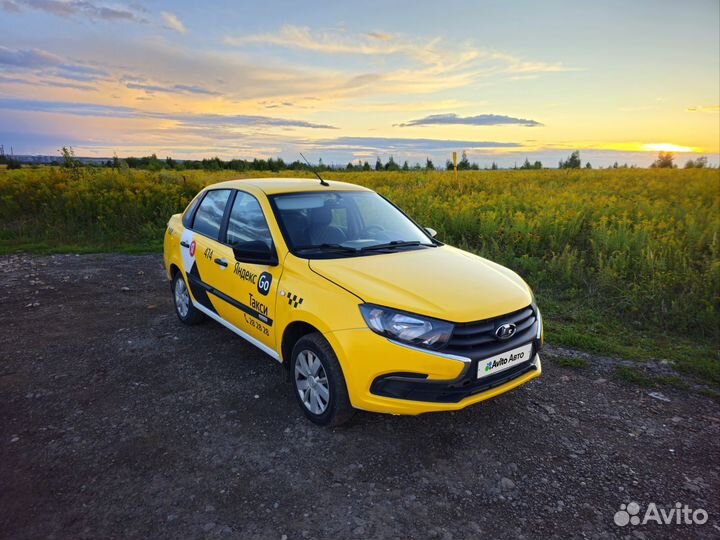 LADA Granta 1.6 МТ, 2018, 61 108 км