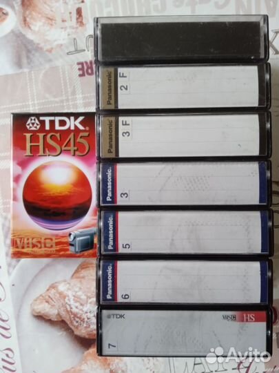 Видеокассеты VHS- C