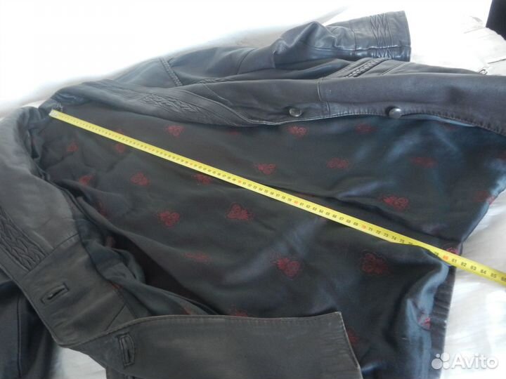 Куртка жен.р.XL,натуральная кожа,б/у