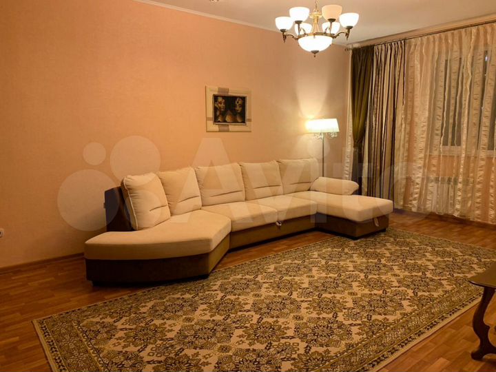 3-к. квартира, 111 м², 6/10 эт.