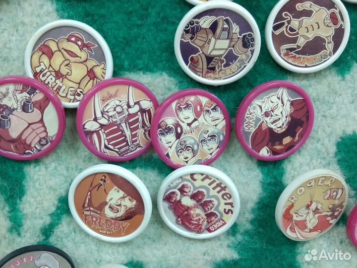 Детские значки СССР в ассортименте