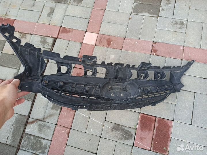 Решетка радиатора для Hyundai Solaris 2010-2017