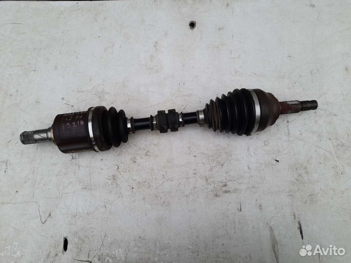 Полуось (привод) передняя левая Nissan Murano Z50