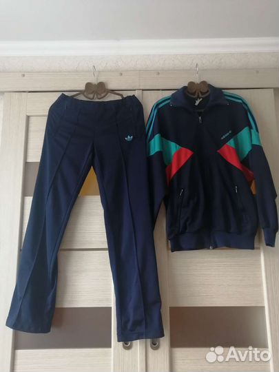 Adidas 80-x, Ласточка