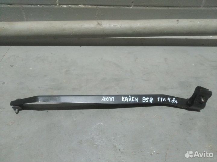 Кронштейн кузова Porsche Cayenne 958 4.8 turbo