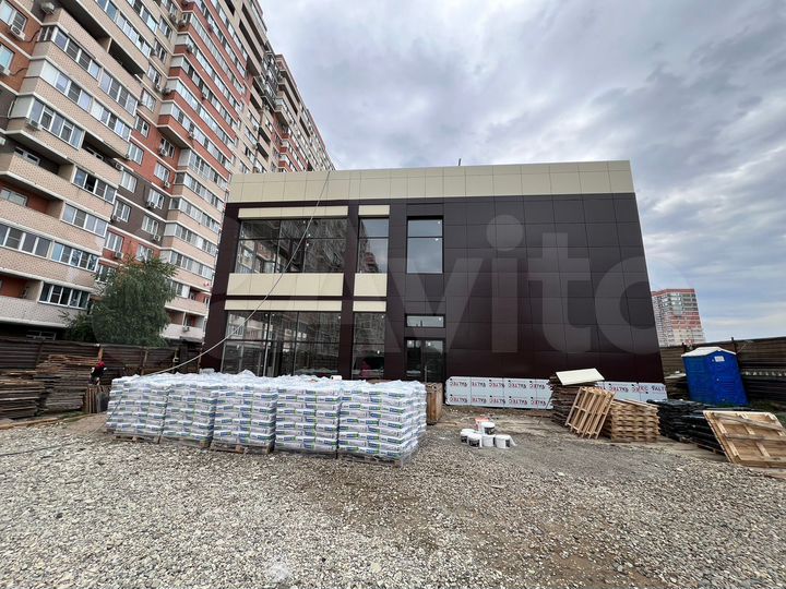 Торговая 718 м² под одежду и т.д