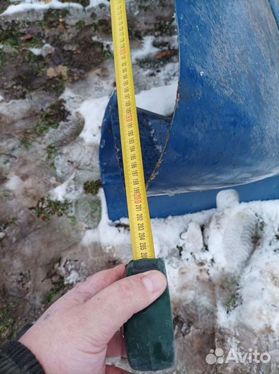 Спойлер на крышу