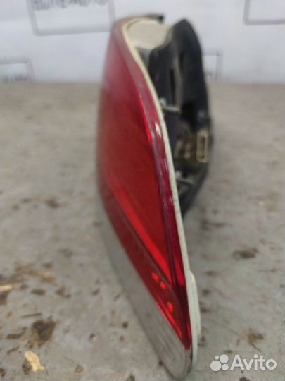 Фонарь правый Bmw 7 E66 2002