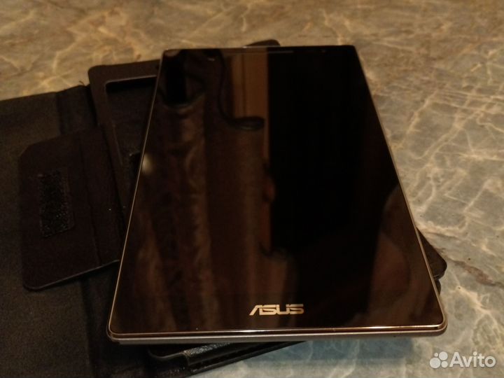 Планшет Asus P00A