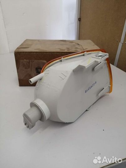 Указатель поворота левый VW Polo 1994- 4411513lwey