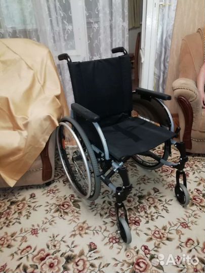 Кресло инвалидное