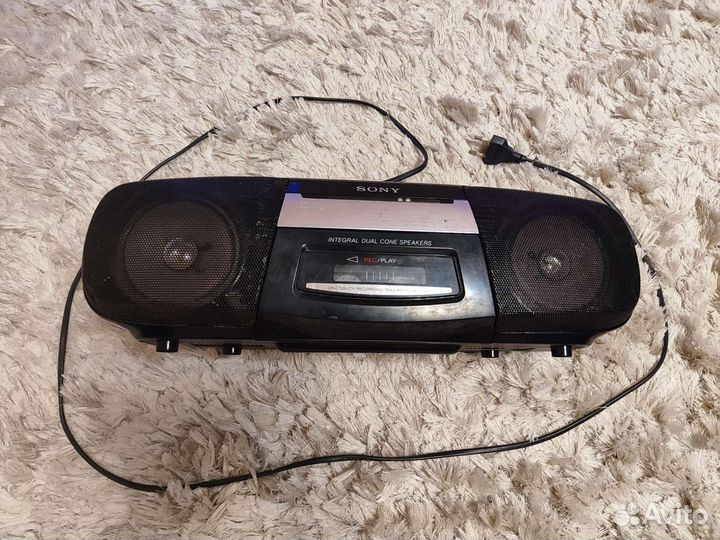 Sony cfs-b5s кассетный аудиомагнитофон