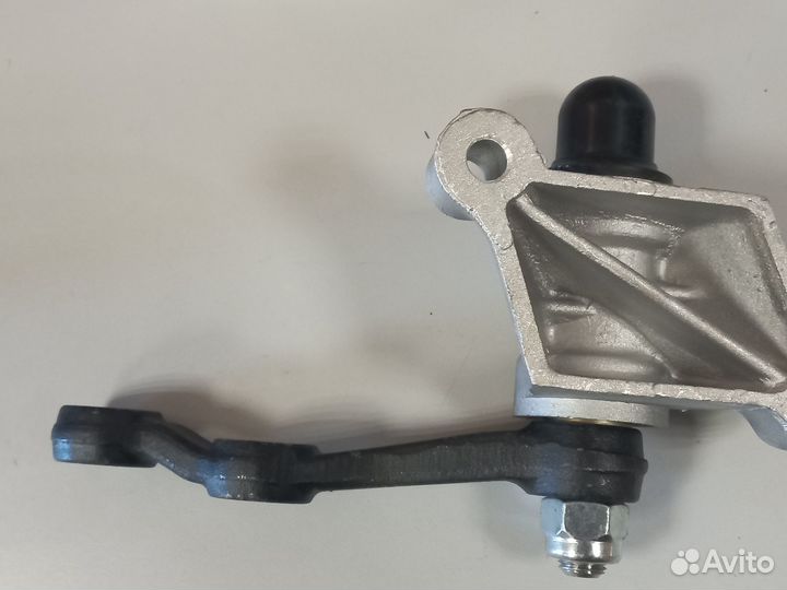 Маятниковый рычаг на подшипниках ваз 2101