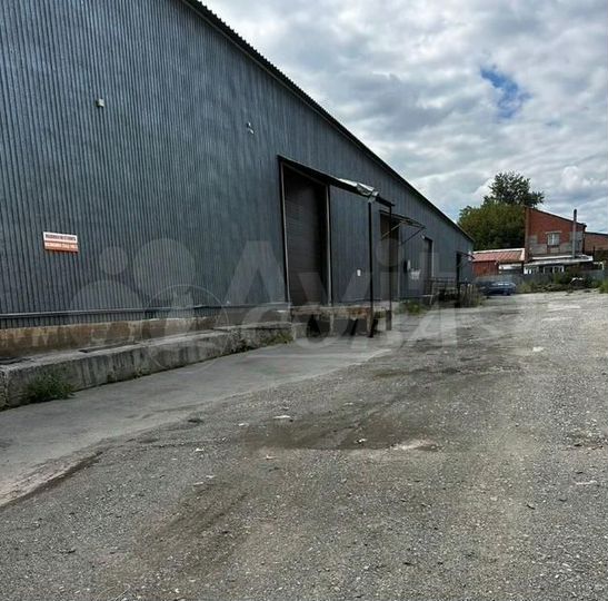 Продам производственное помещение, 1720 м²