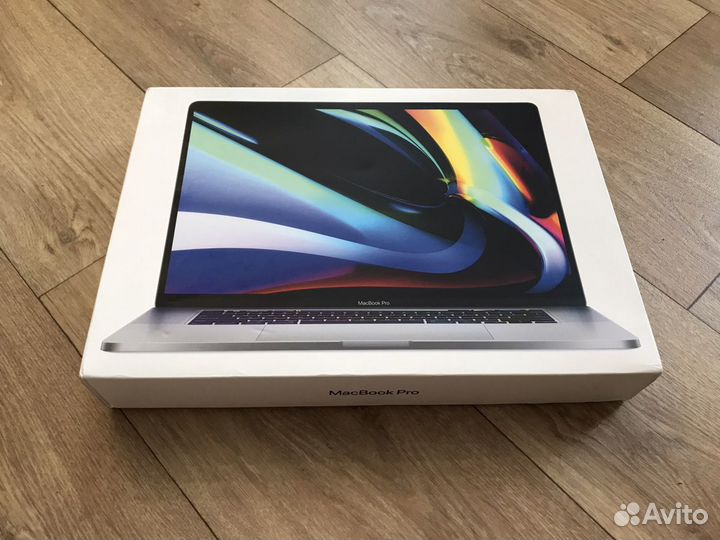Оригинальная коробка от MacBook Pro 15, 2019 г