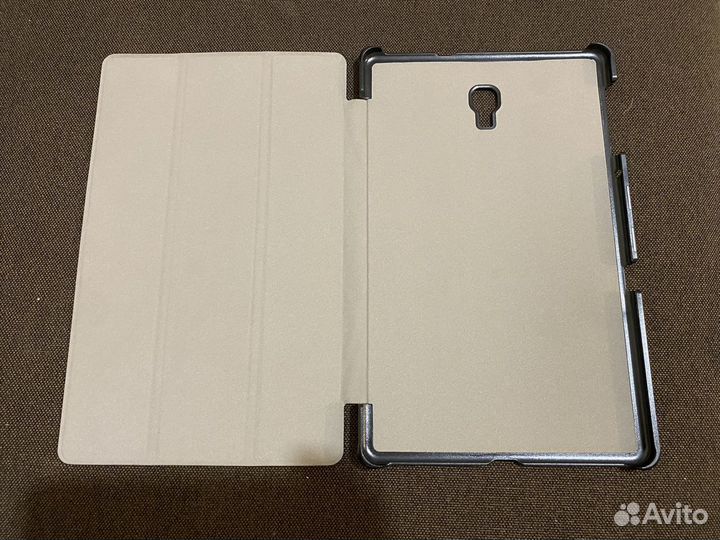 Чехол на Samsung Galaxy Tab A 10.5 SM-T590