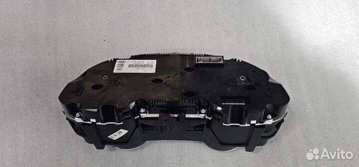 Панель приборов 8T0920933A Audi A5