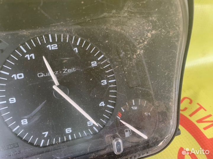 Панель приборов Volkswagen Golf 3