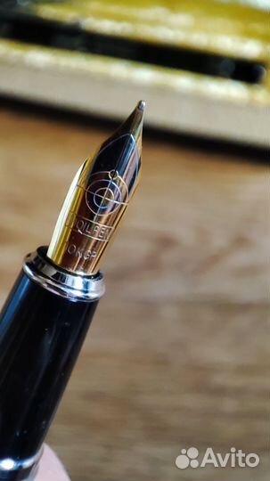 Набор перьевых ручек