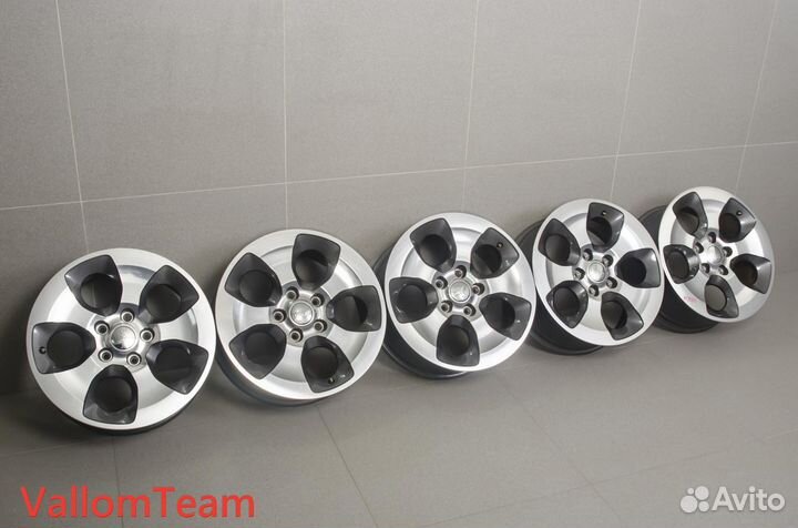 Лот M77371 Оригинальные 18-е диски jeep 5 шт