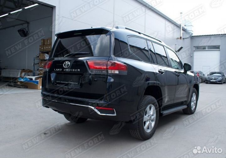 Бамперы комплект Toyota Land Cruiser 300