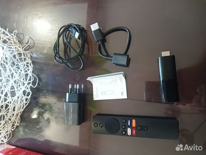 Тв приставка Xiaomi mi Tv stick