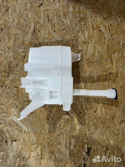 Бачок омывателя Камри 50 55