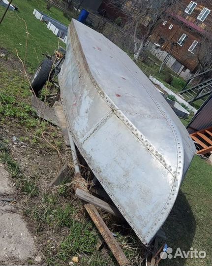 Лодка, мотор